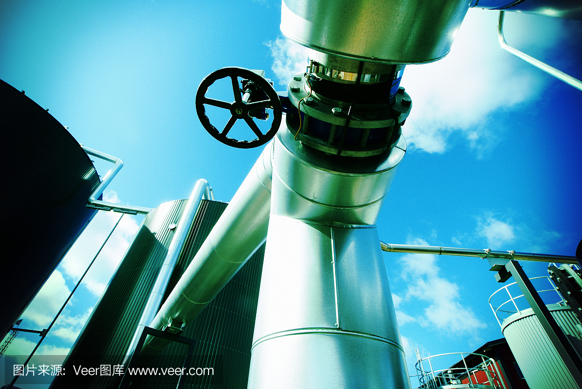 工業園區、鋼鐵管道、閥門迎藍天